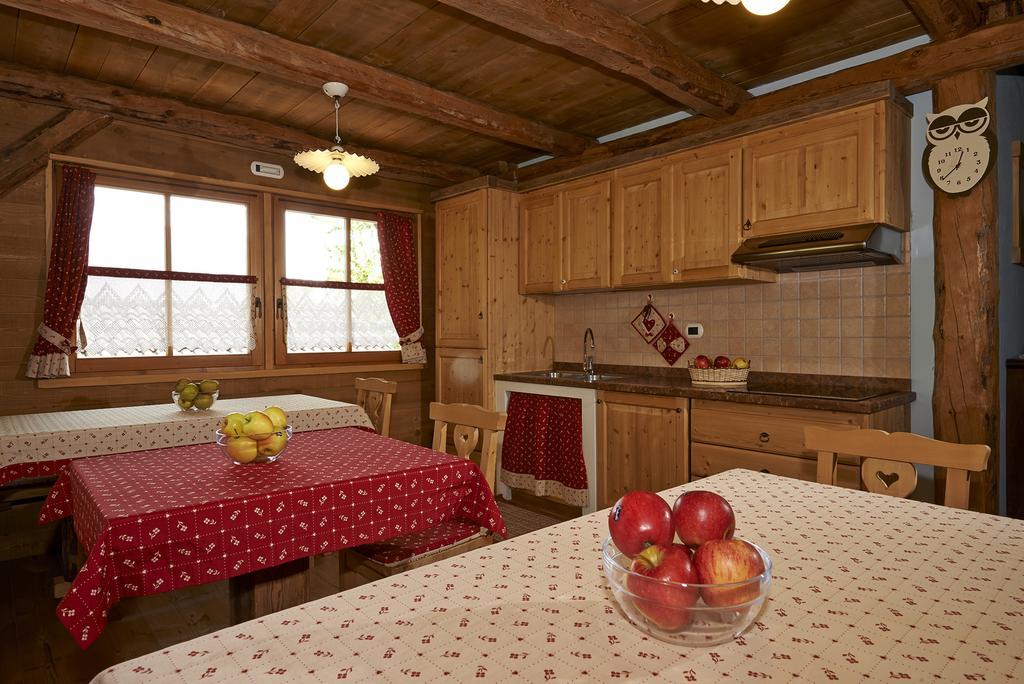 B&B La Casa Del Sole San Michele allʼAdige Exteriör bild